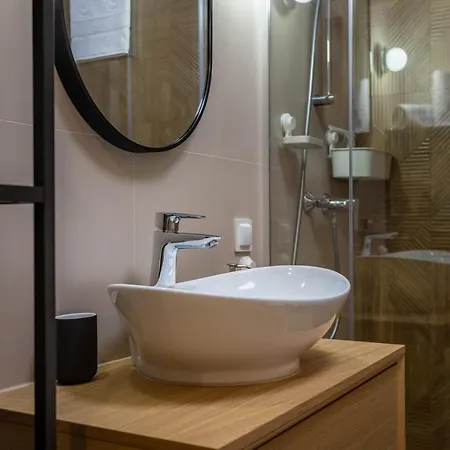 Pod Reglami 12 Invest *